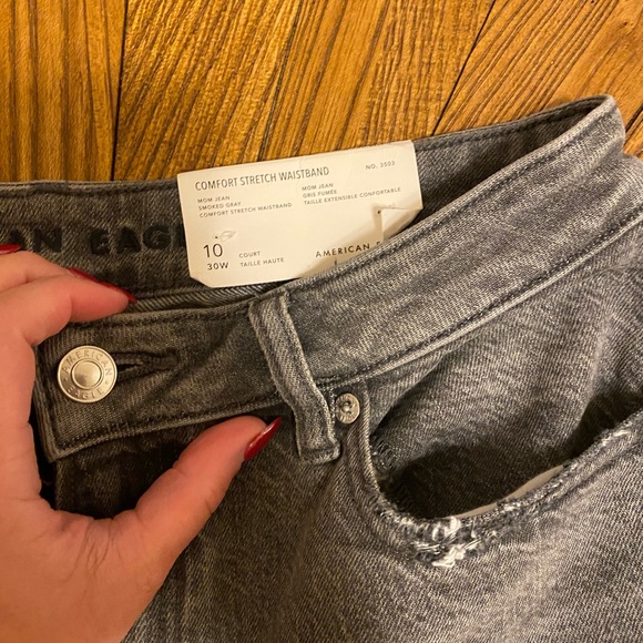 American Eagle NEW high waisted jeans - Picture 5 of 5